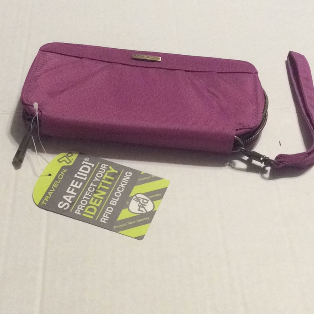 NOT FOR SALE -- Pink Travelon RFID Blocking Wallet/Wristlet